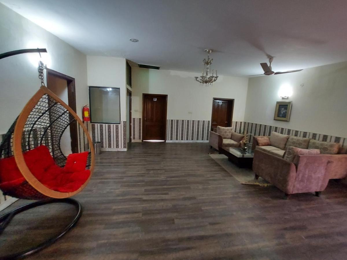 Casa Blanca Boutique Guest House Islamabad Eksteriør bilde